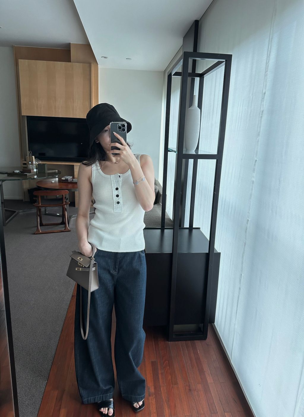 f2f075ebb45d0c64b72fabc9d43f9416