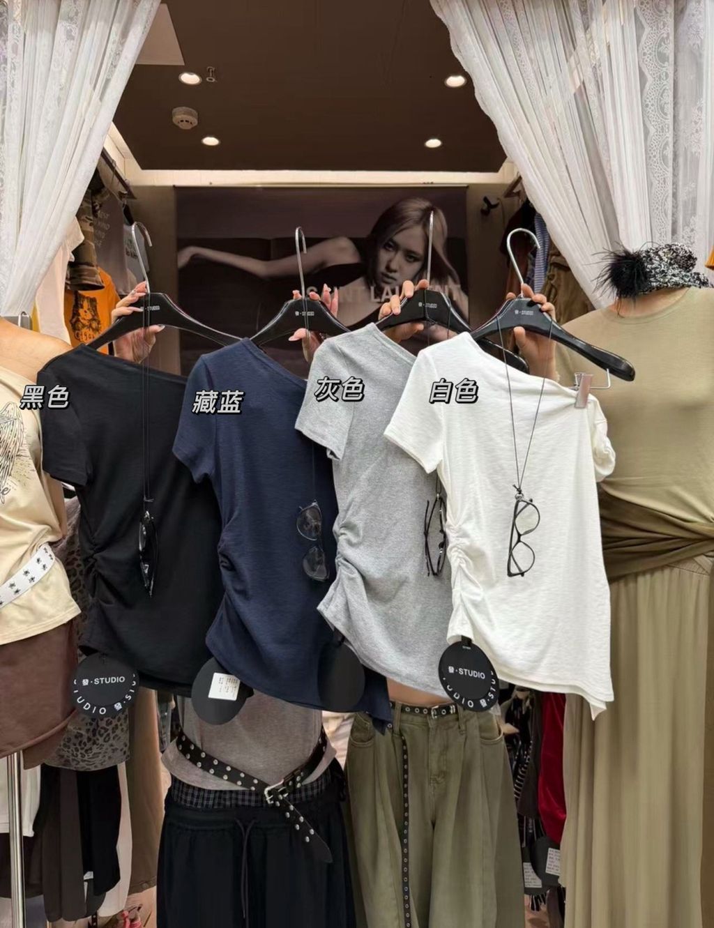 b19956355f3f7ba578232125e8dfd4e4