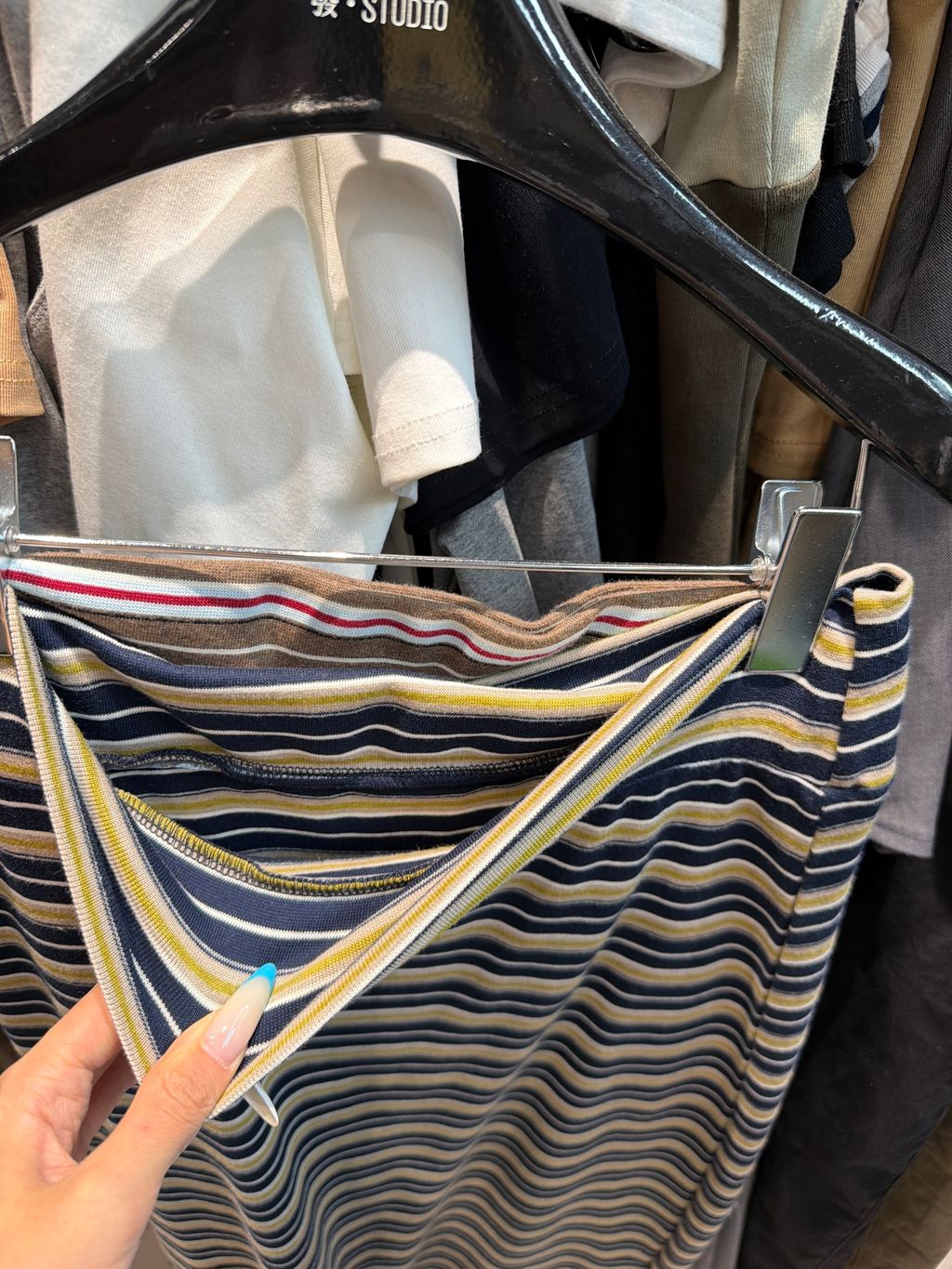 75b33a6310cae994e86edb8087a1bcd2