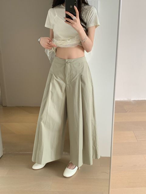 3a0495fb229d9627e93e497681895403