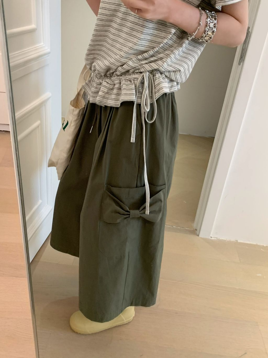 0f6082cdf17685742bbef0e32db8edca