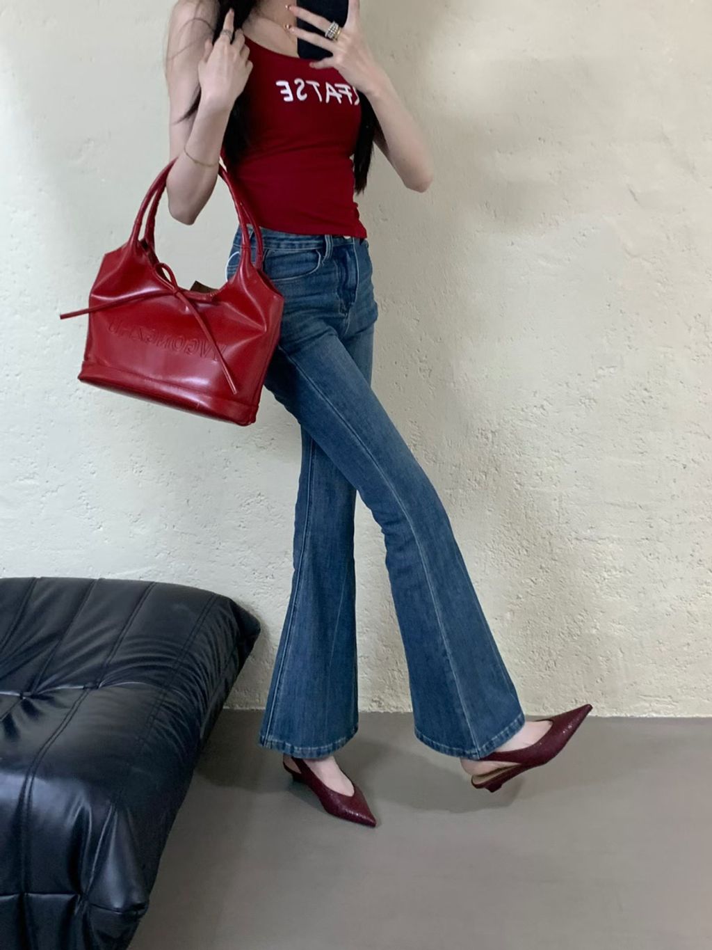 e8c8f434ff87e4346e9a33a4f9f64974