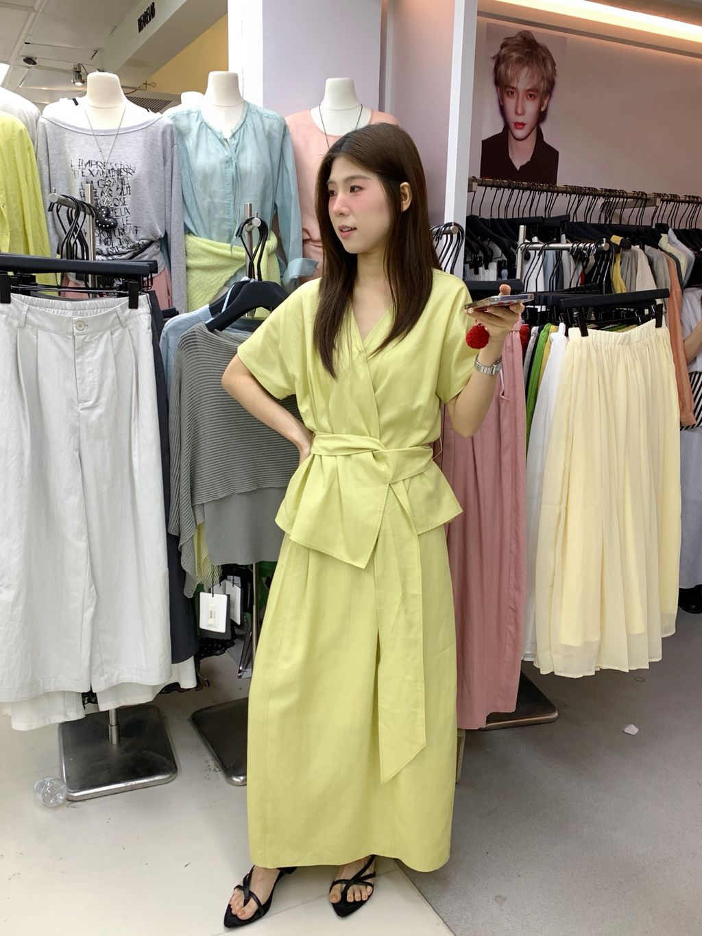 99c82c57b9b094f793158f00e5f2a835