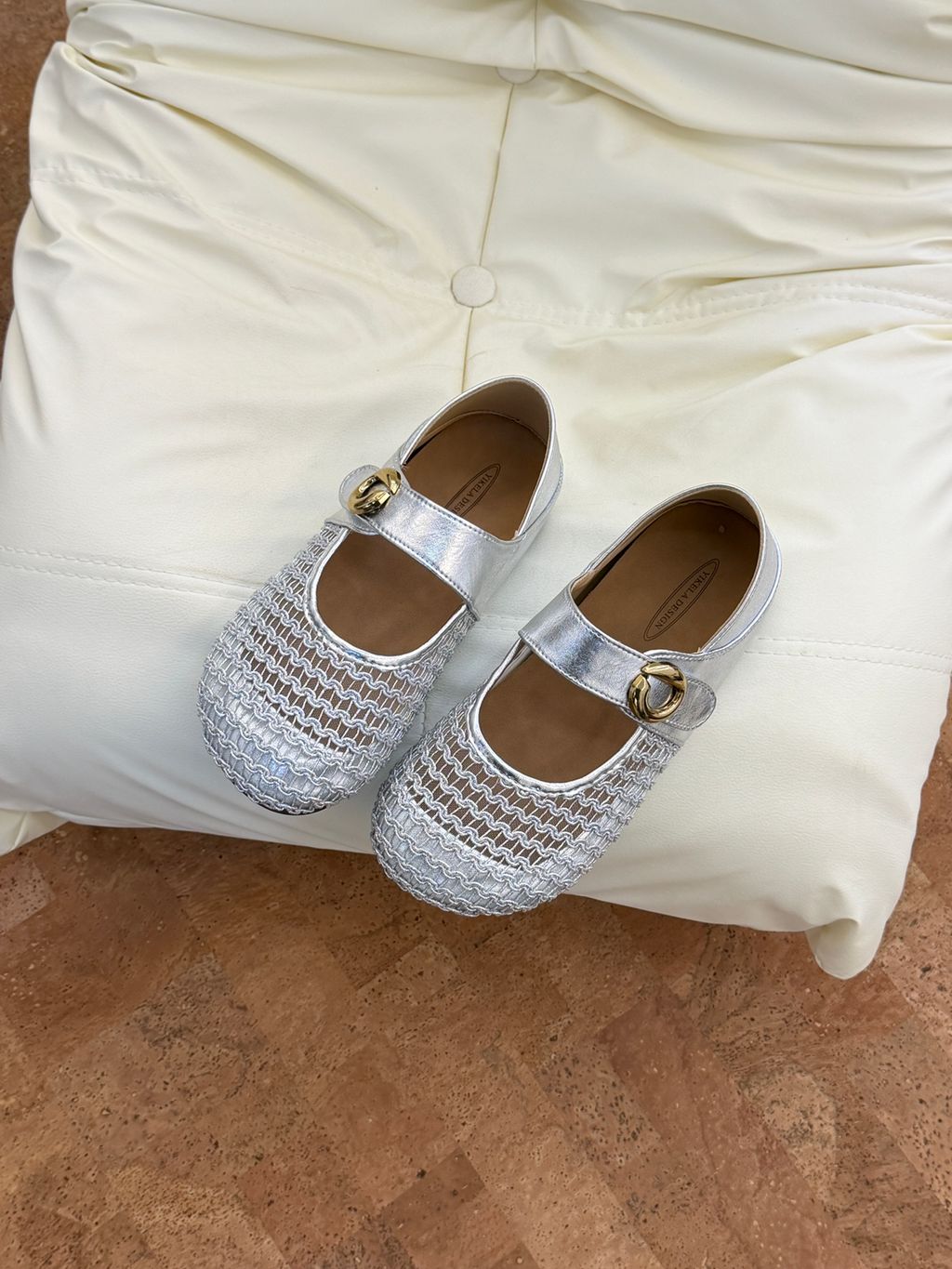 4a519bf6b6d6f217e1c477e85cd7cfe4