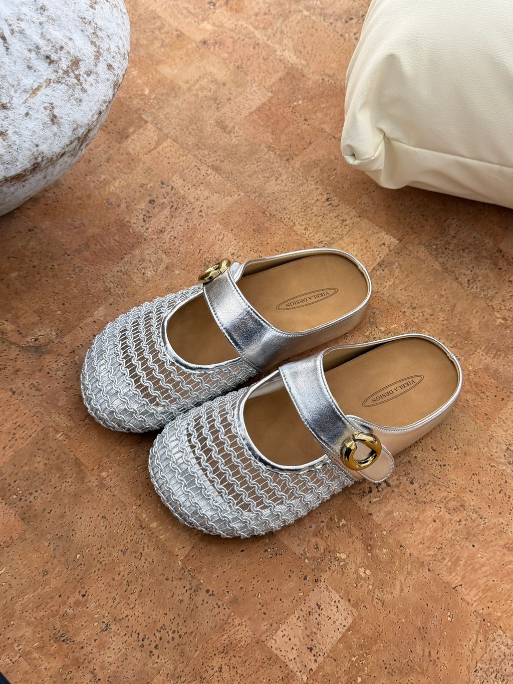 023b06302f1a5e9d53e1bee154148a66