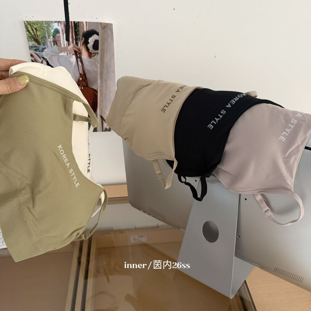 e6d8976d45f23dc8d23e6e3105d805c8