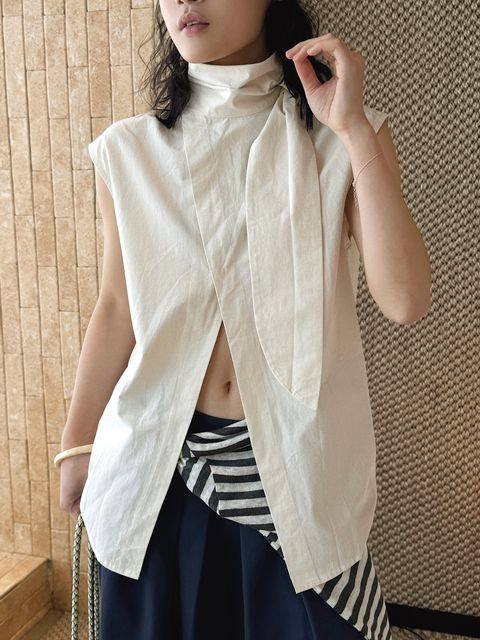 6f272127fd69c5e090728a5275490771