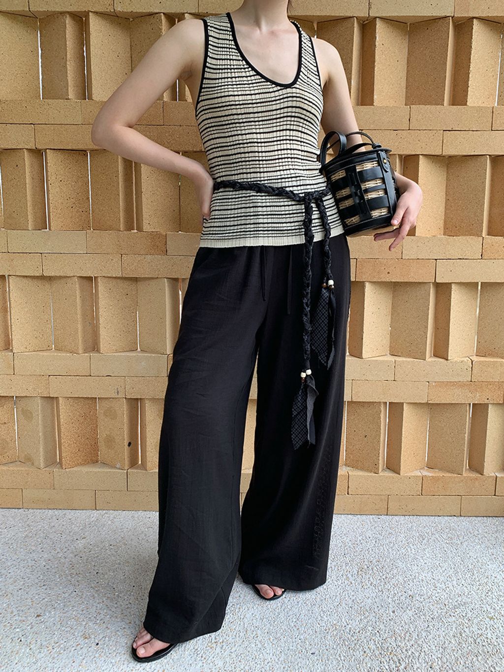 2371bd652a28df560ad9936b44b57b59