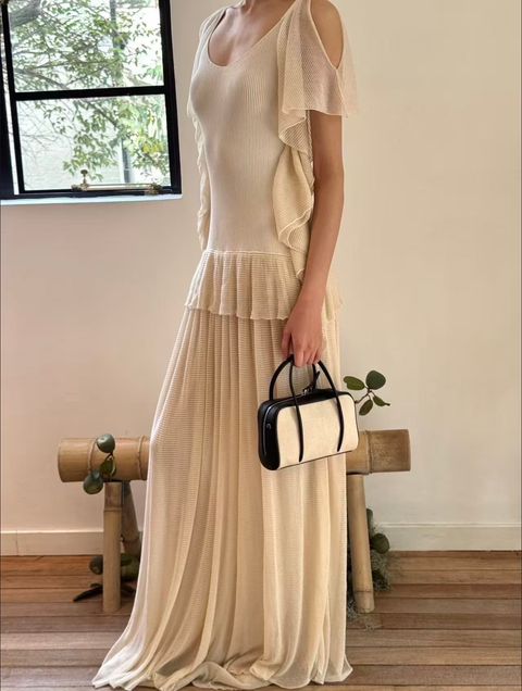 b4b4d170a00442ee3ac3b071fadbb77a