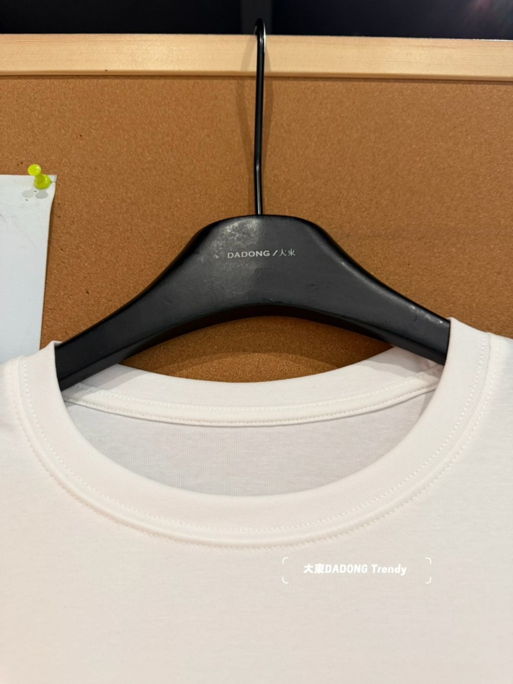 6451985b976056de16c08b2f1a3f0af2