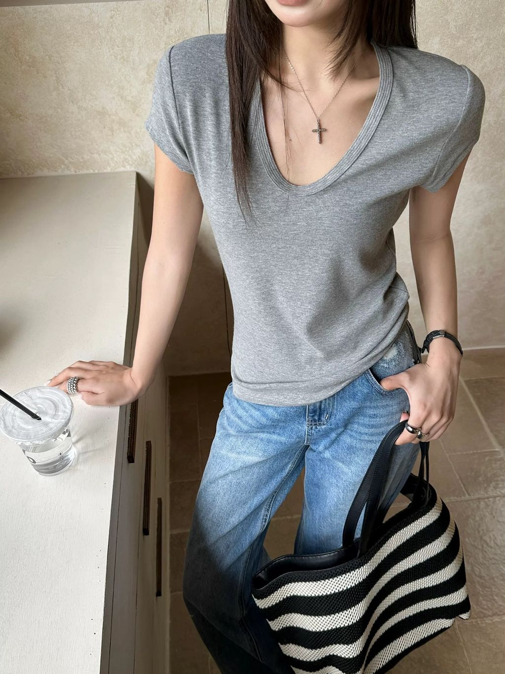 1adc493647d3eb4827f03243fb860677