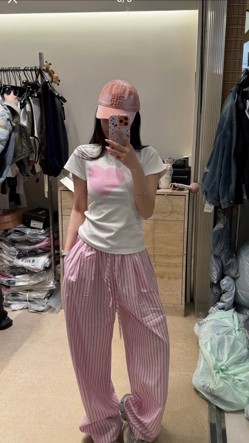 6b76fc7407fe3ef54a50b95a57df4b0a