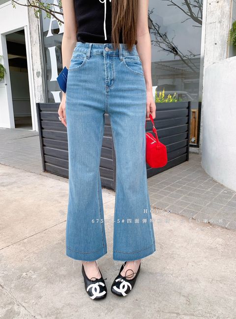 1749d1bd53f741aff2aa2c076f64b1ad