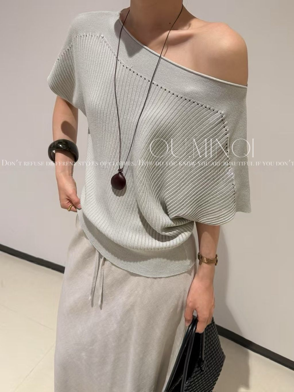 8104fe75403c2d44e22274bdb16d9322