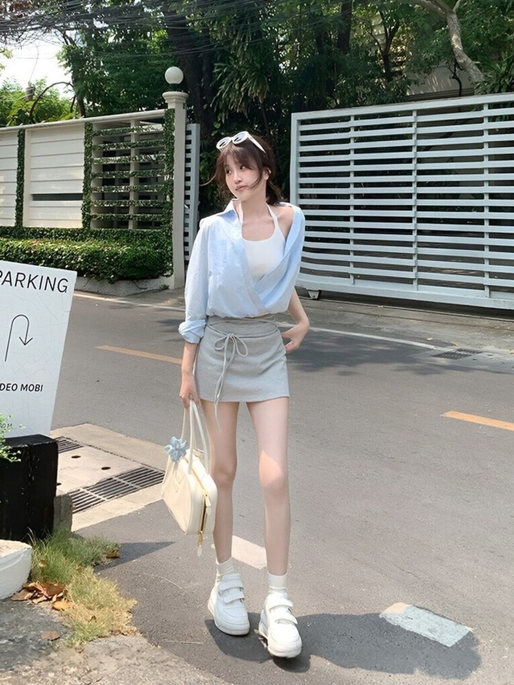 0986b22cf67986a3275a3529f527ac2f