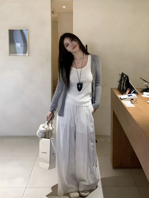 1695a3ff7e3dba82fbd9d7cdaeb0641c