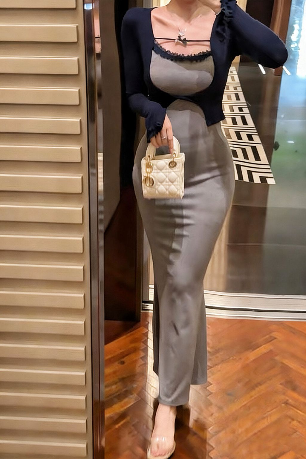 6317dadb2a6a903920c82395a1f4b3ea