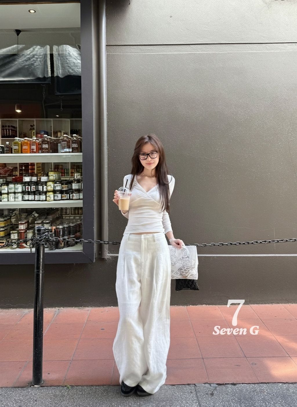 c7aced8b251c2967e9e818285261b833