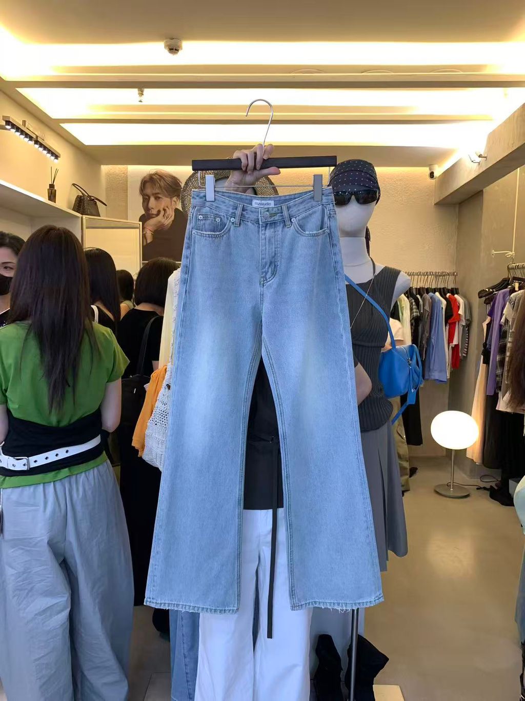 6c4e560291198afa9b327df1fe7e077b