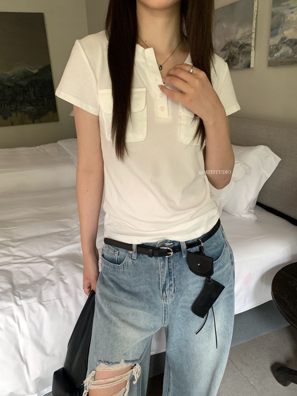 f1545cd43bd695405a1d277d26719e40