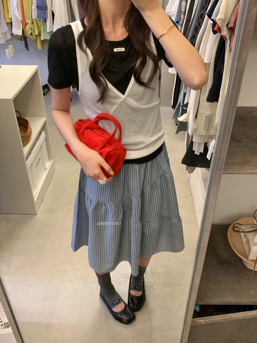 5d6d0131d86748bff1a38a413ab7fad6