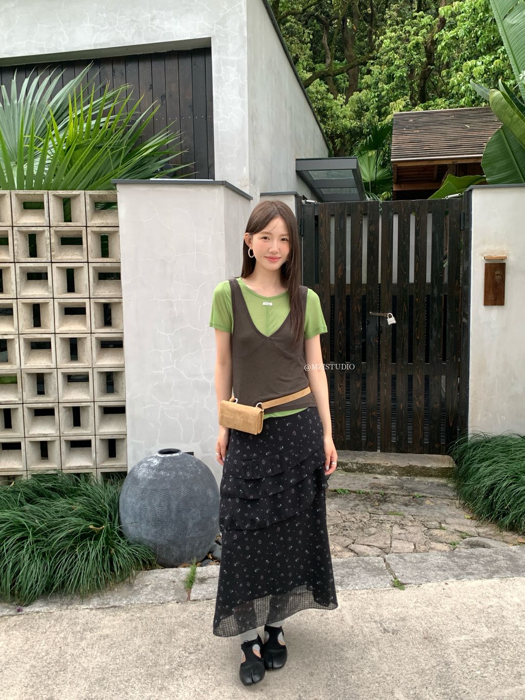 5916cc9b90f2421ab737d29f41183674