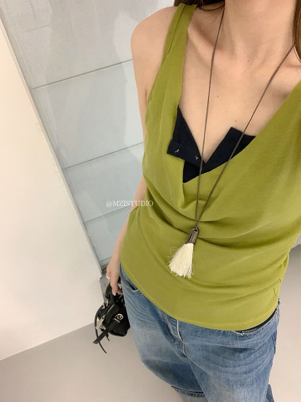 fb186342c05b2125d08c5ff45b5f1d48