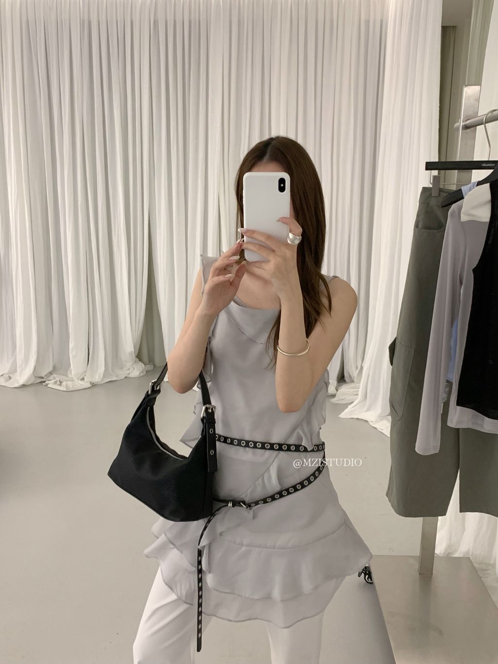 dfa2985a04294f94b69c08da20cc4b5c