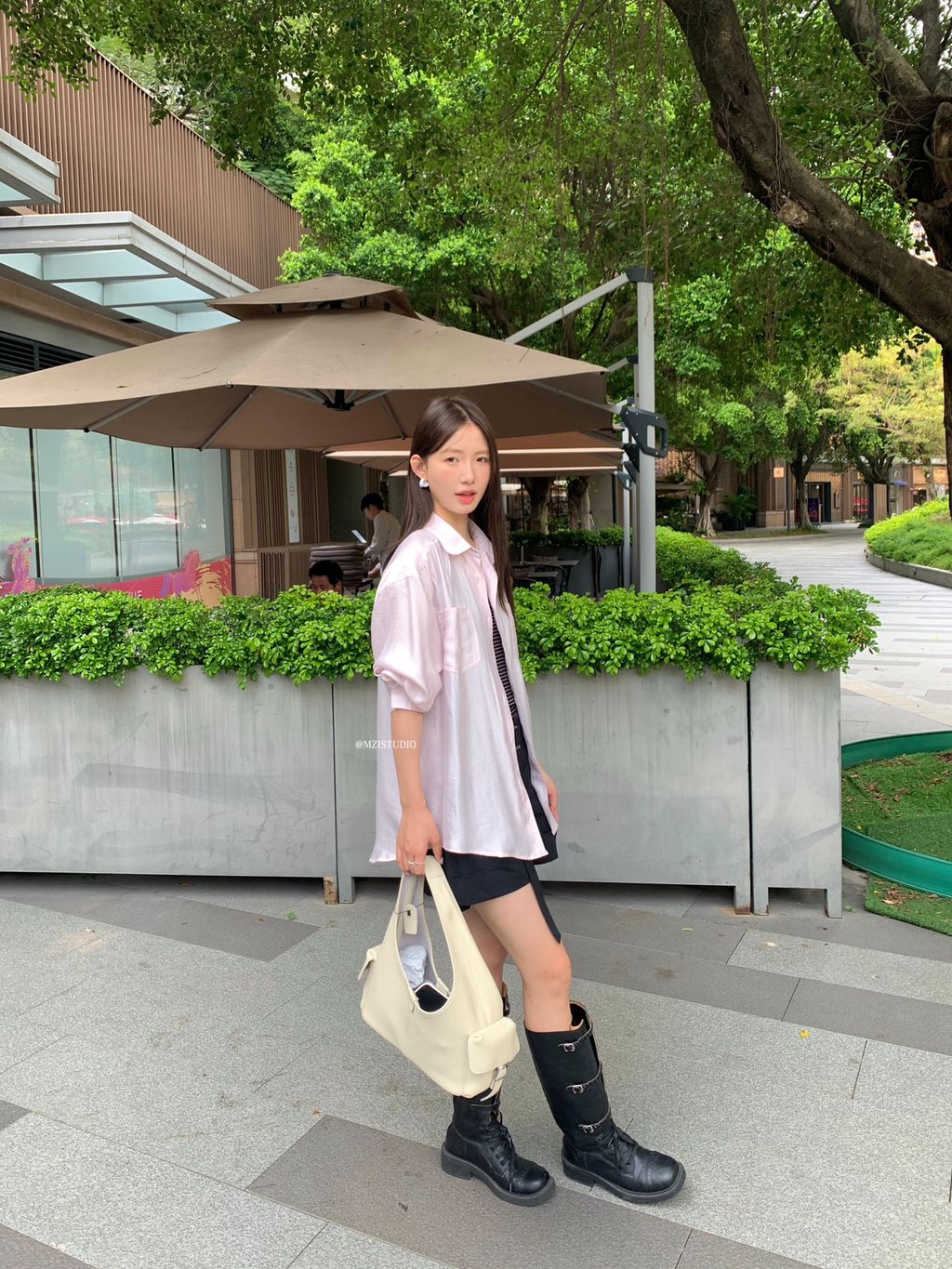 6b4f527fba70de2687b1b7e2b7c8c23e