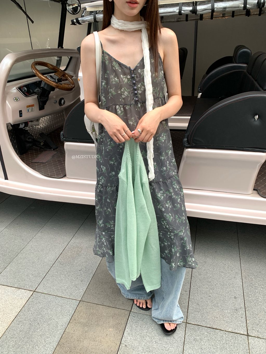 8232739e321899dc50254cc42f884441