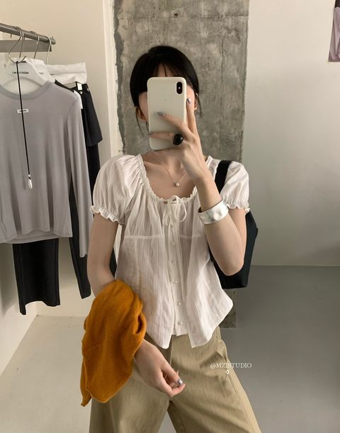 07120ad75a21268f0c58e51b093bb21a