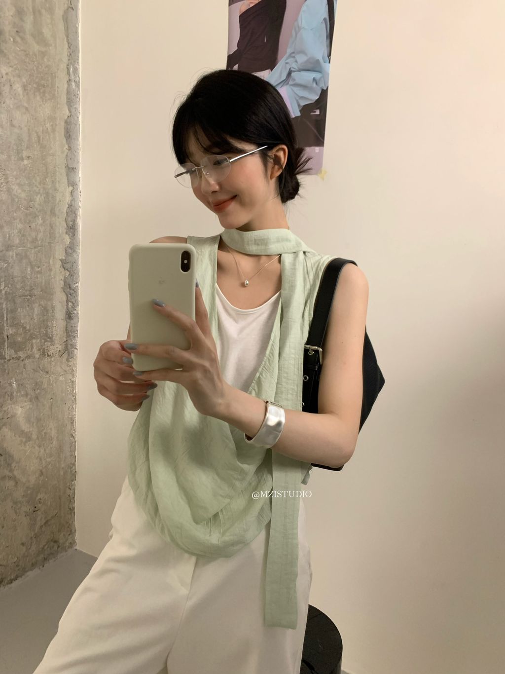 a2a2e18f61143f449d17399b543bd197