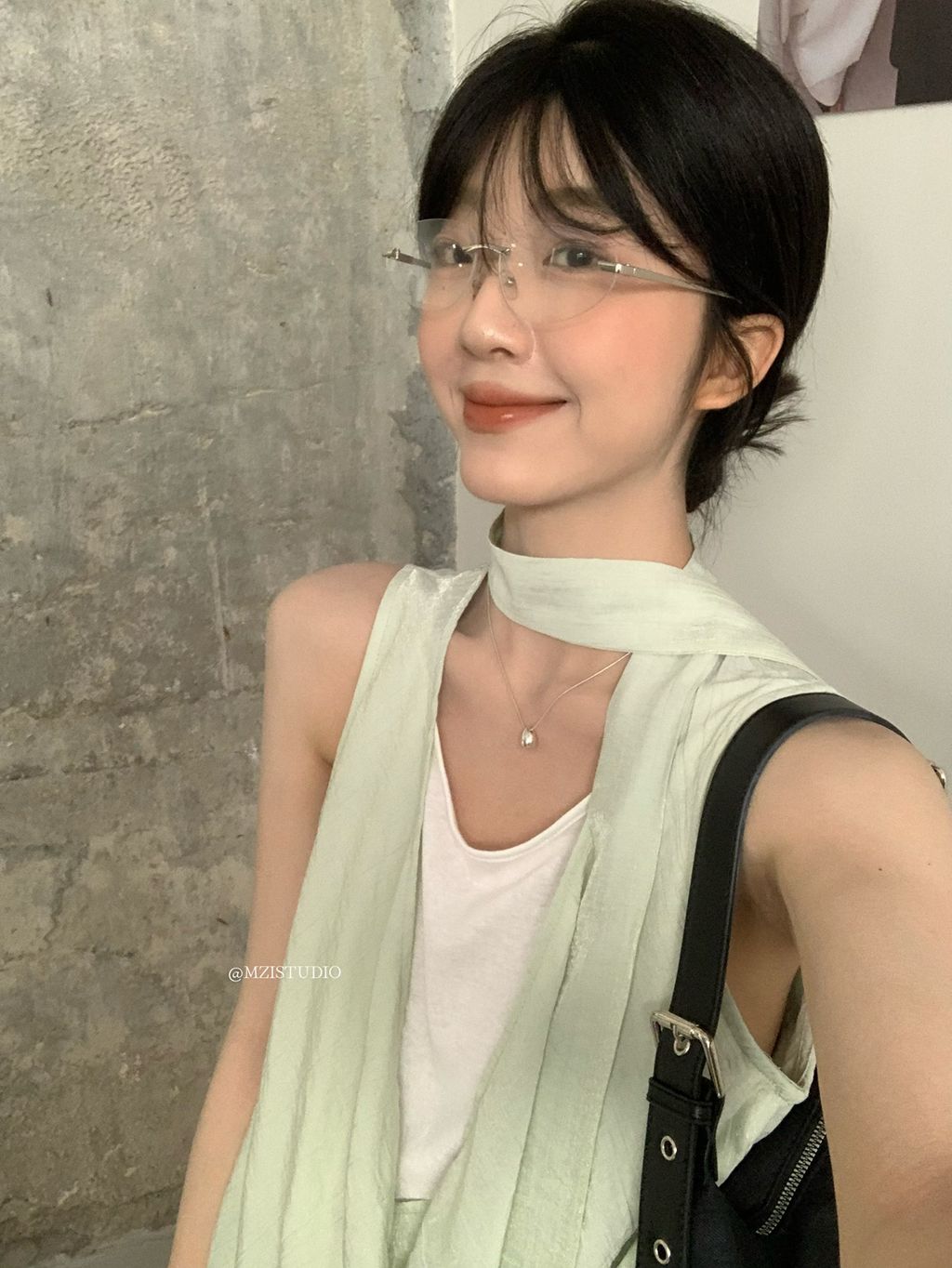 4984ec98462592bf5084bc5d2a39601c