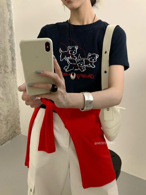 efd90bd8251cab25a69c8787d707e229