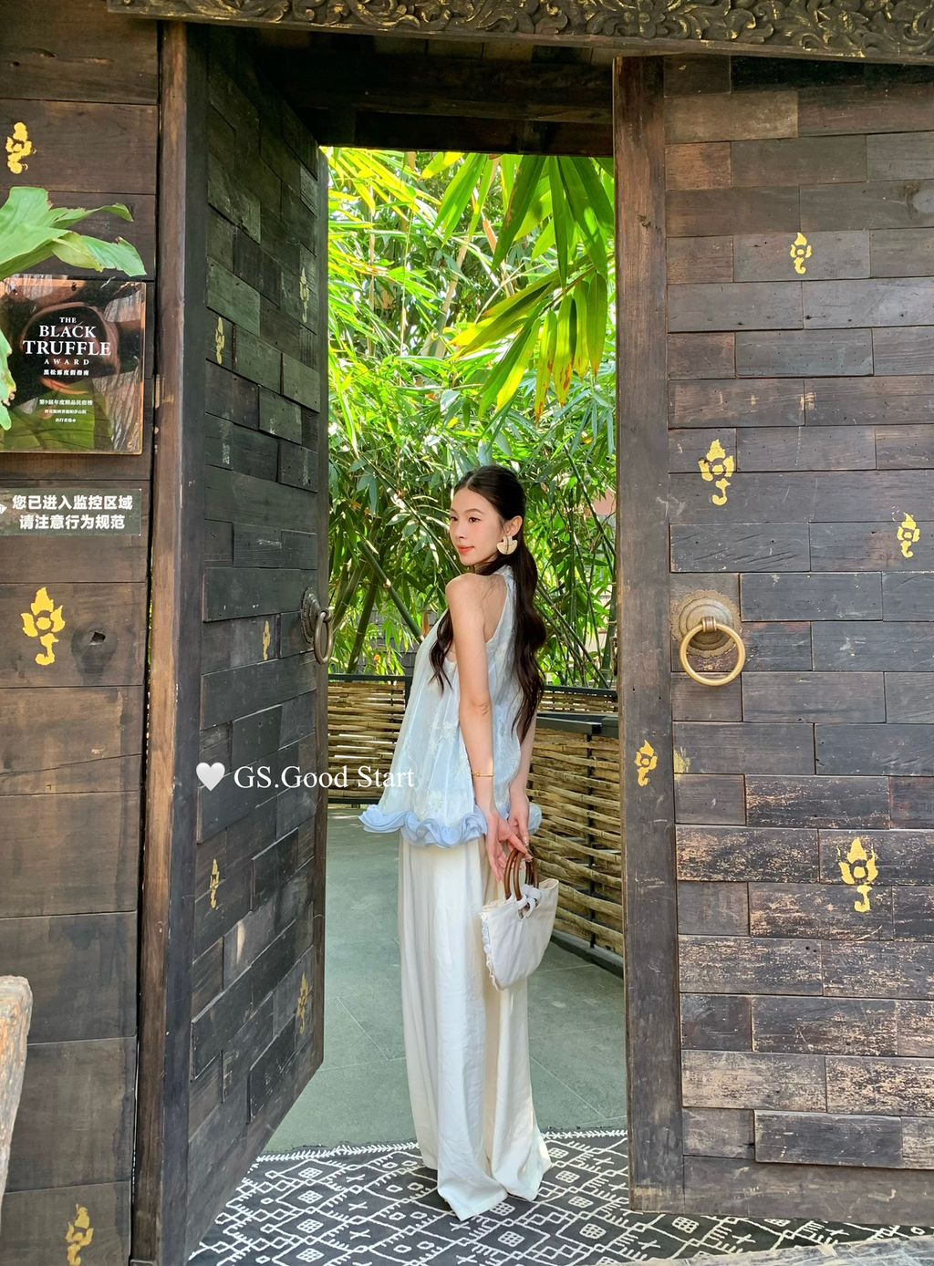 2b2710fa5886774e1c1daf18af534337