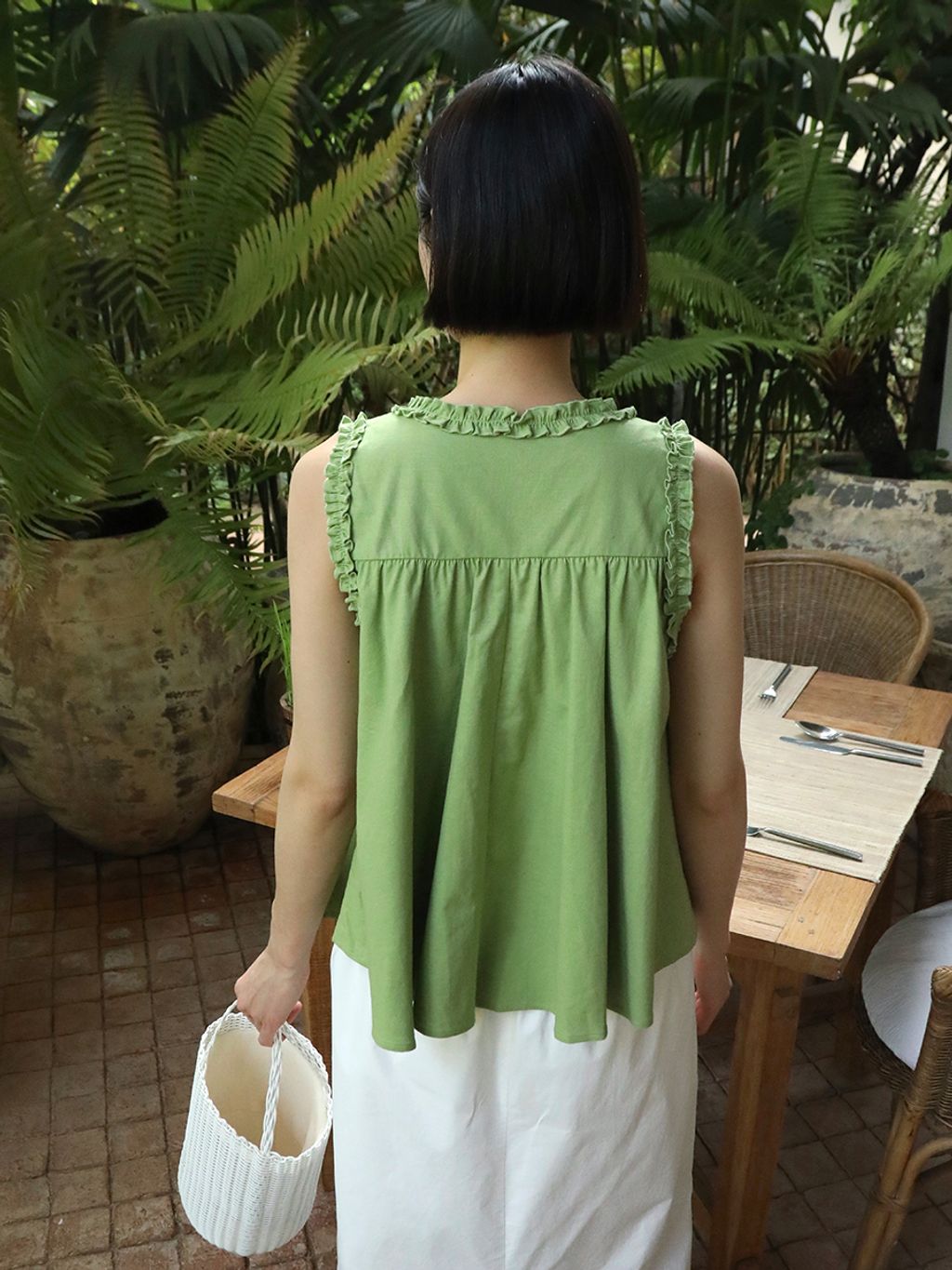 ab5e9ac672942705ccfaba087c8e54ee