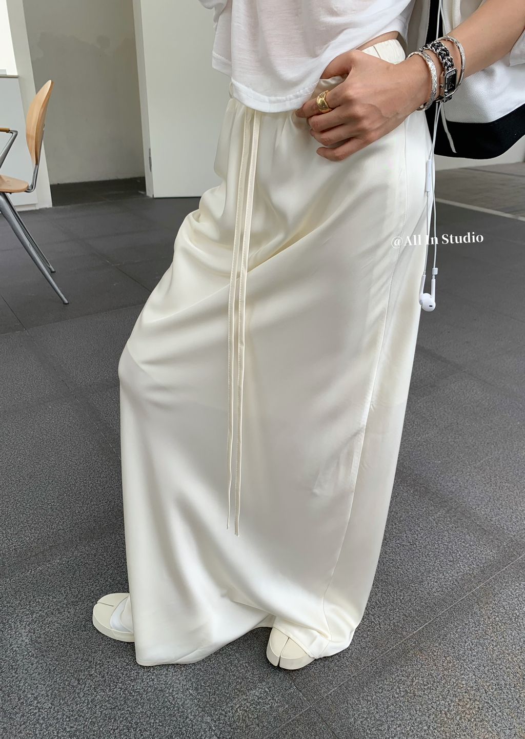 76e73a1a6151b1a7f7a76a518a8aaf4f