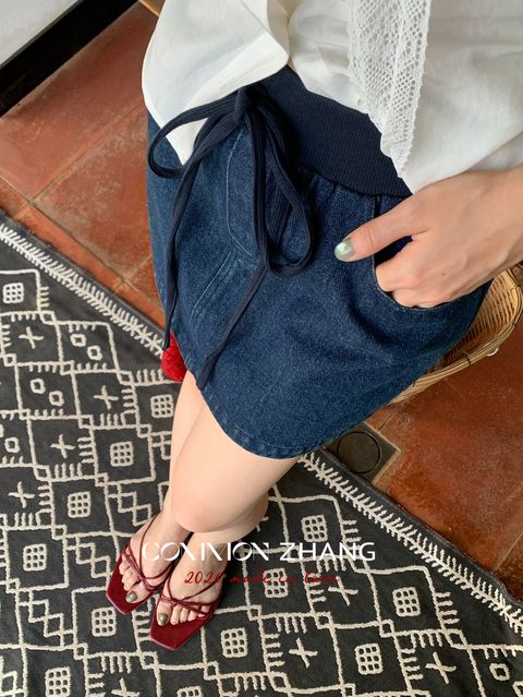 e02fda2217efc77d2b794bb7bff123fd