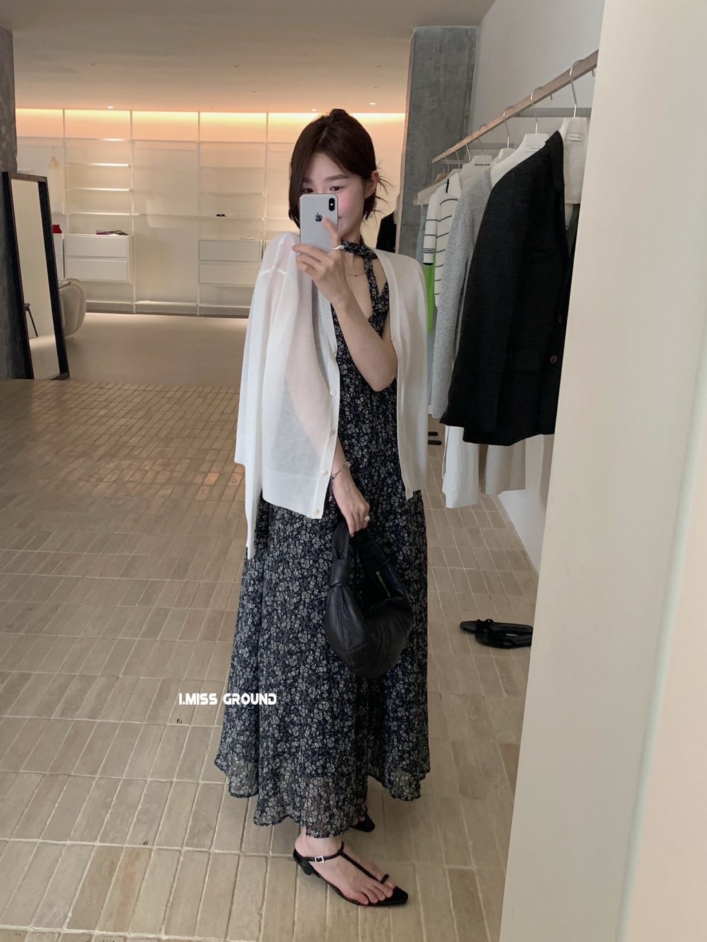 b806dcc99b027fc78a5d97702d5aa592