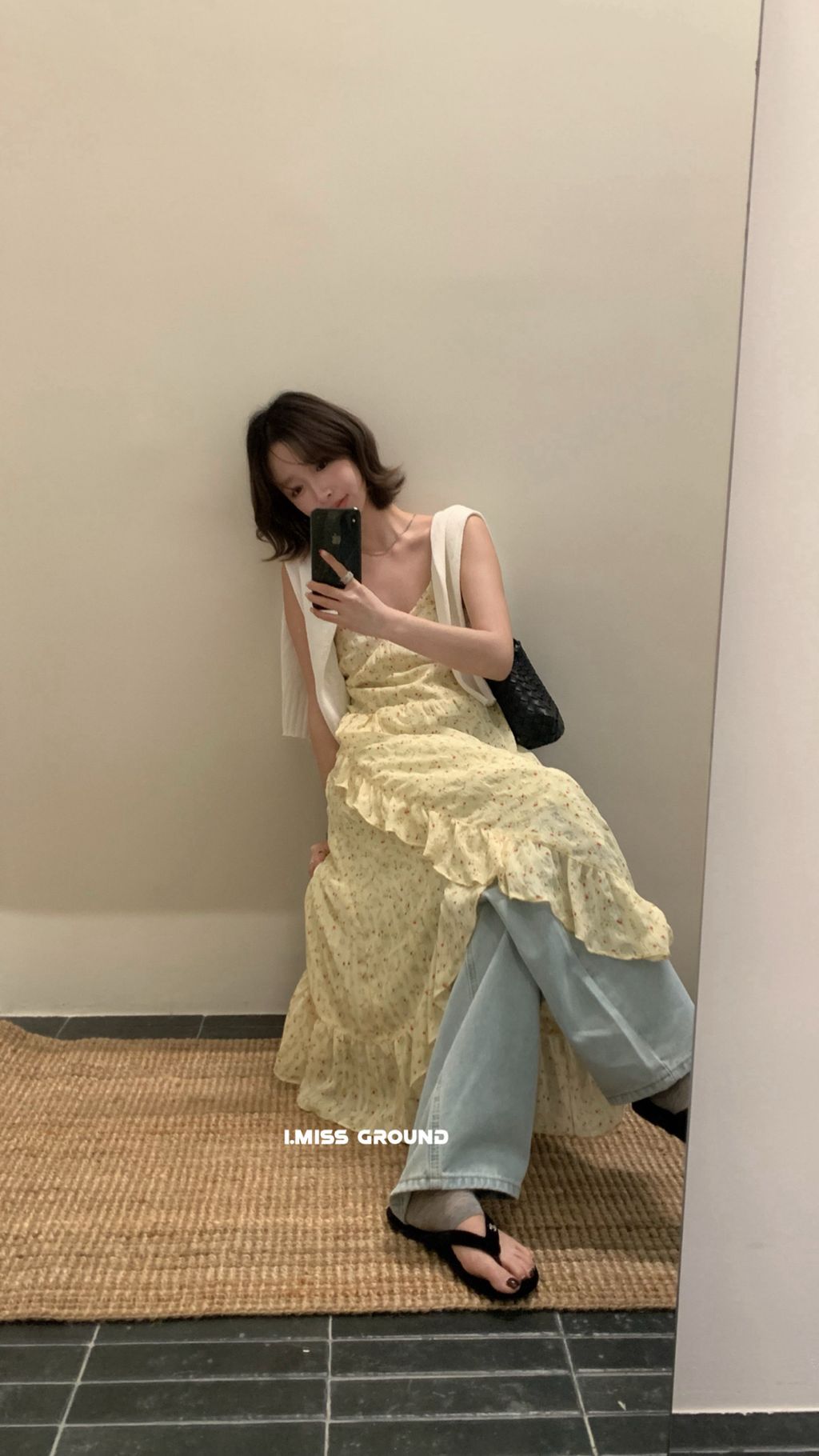 881dbb0694353f5fe1a40c77d126616a