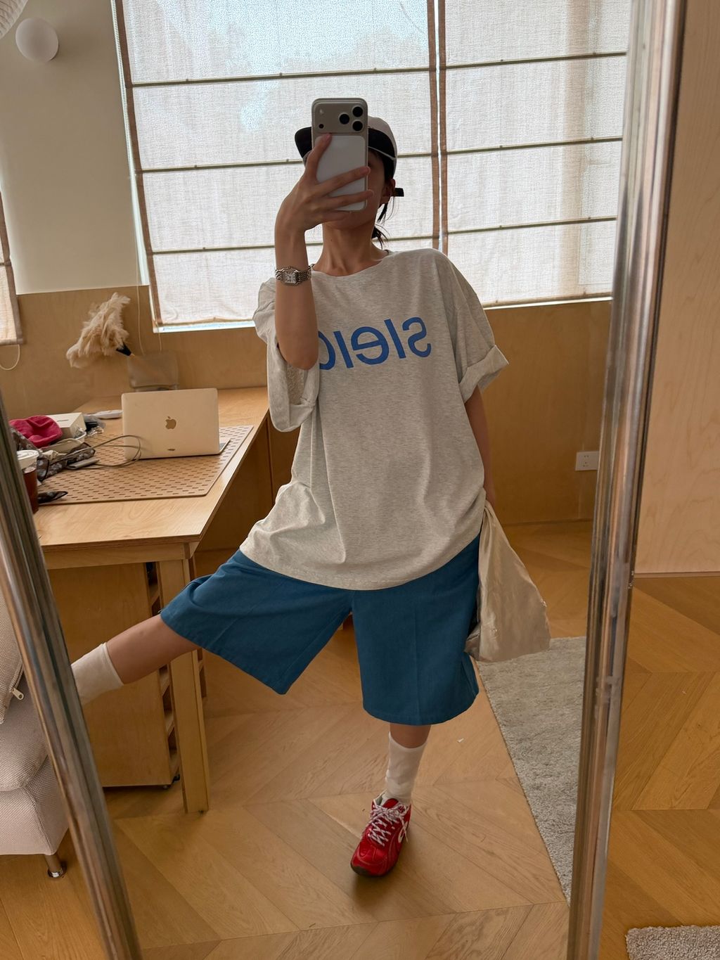 0c7065cfd55a7d19ec59497c7ef38e79