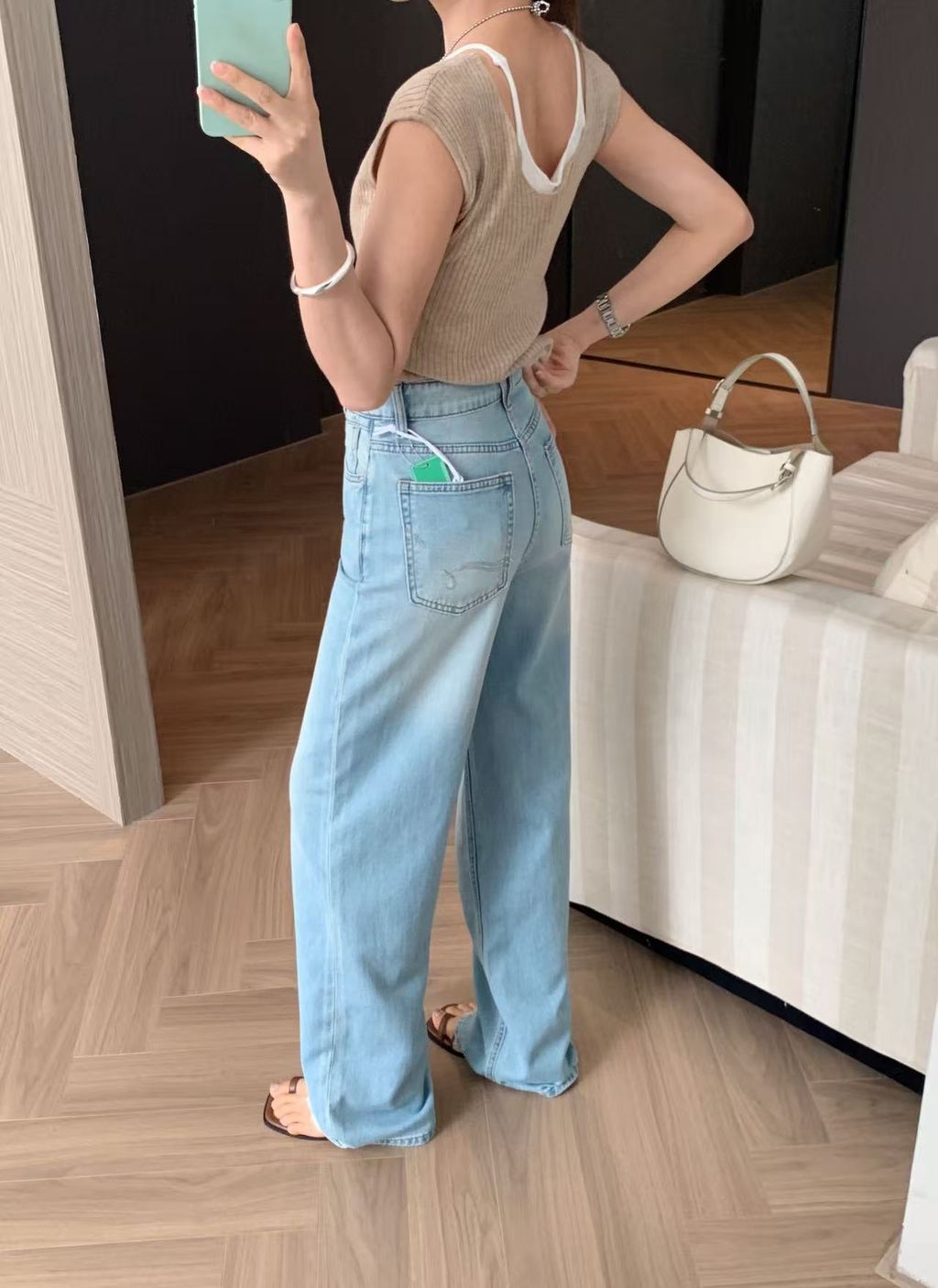 0dc95abf8985b6d003197e6de7d7158d