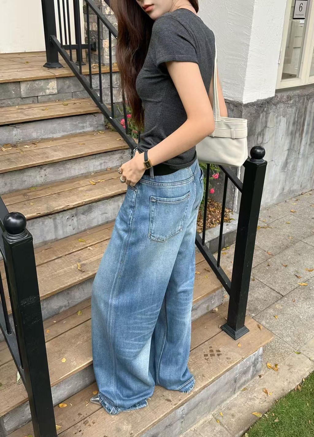 4f234383dacbfa01b9c75bd13f99d21c