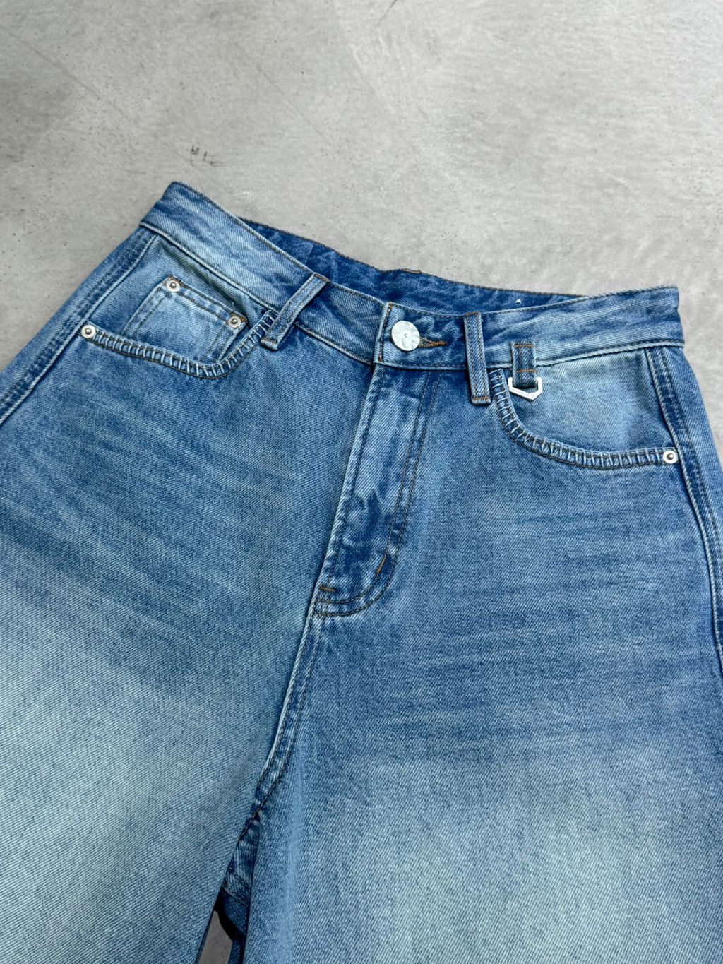 01f7abe0b4540c9f6c26f196d9fbf269