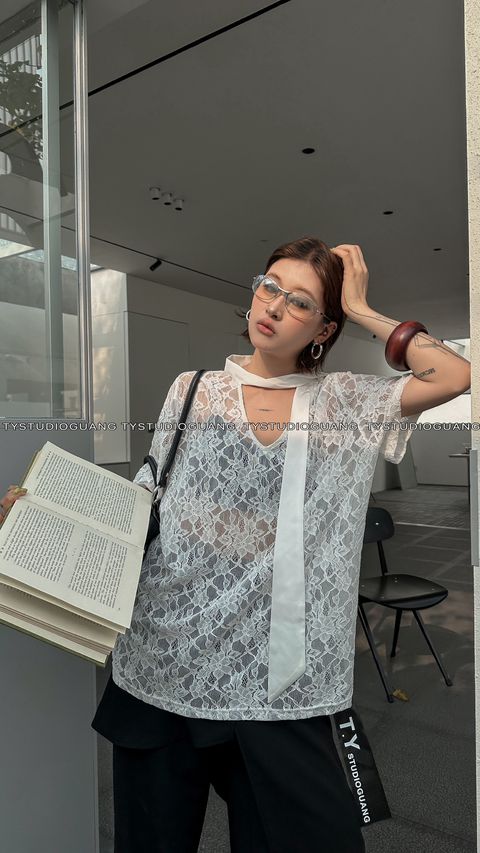 2c8558a3f7d6dcfeefb4f64a7db13998