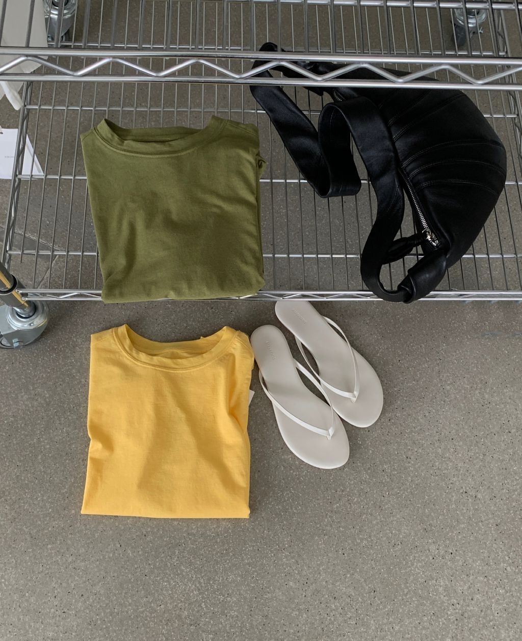 b83080e5a9121ff54a79b2b55d4fbf5f