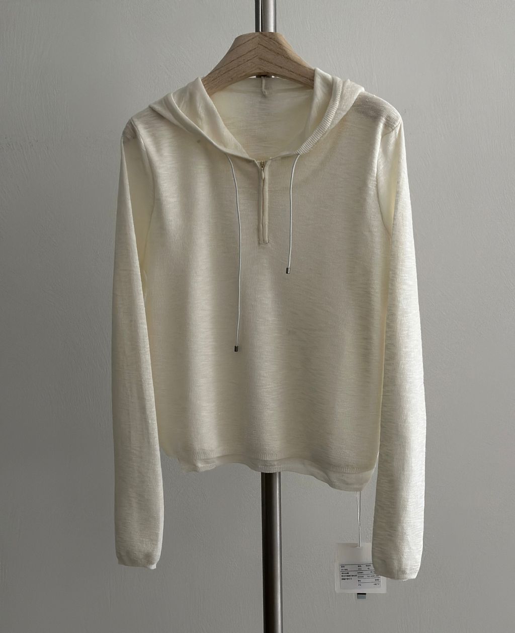 d41d27de41569407703f742a0d4037b5