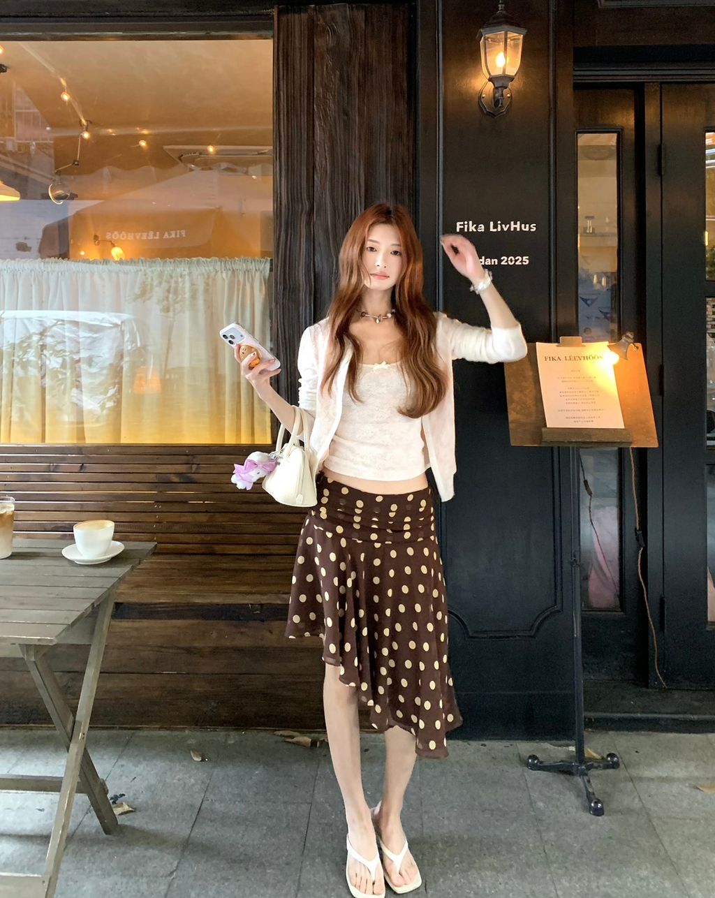 5b6be5b12c84754465d6f7602dd5e14e