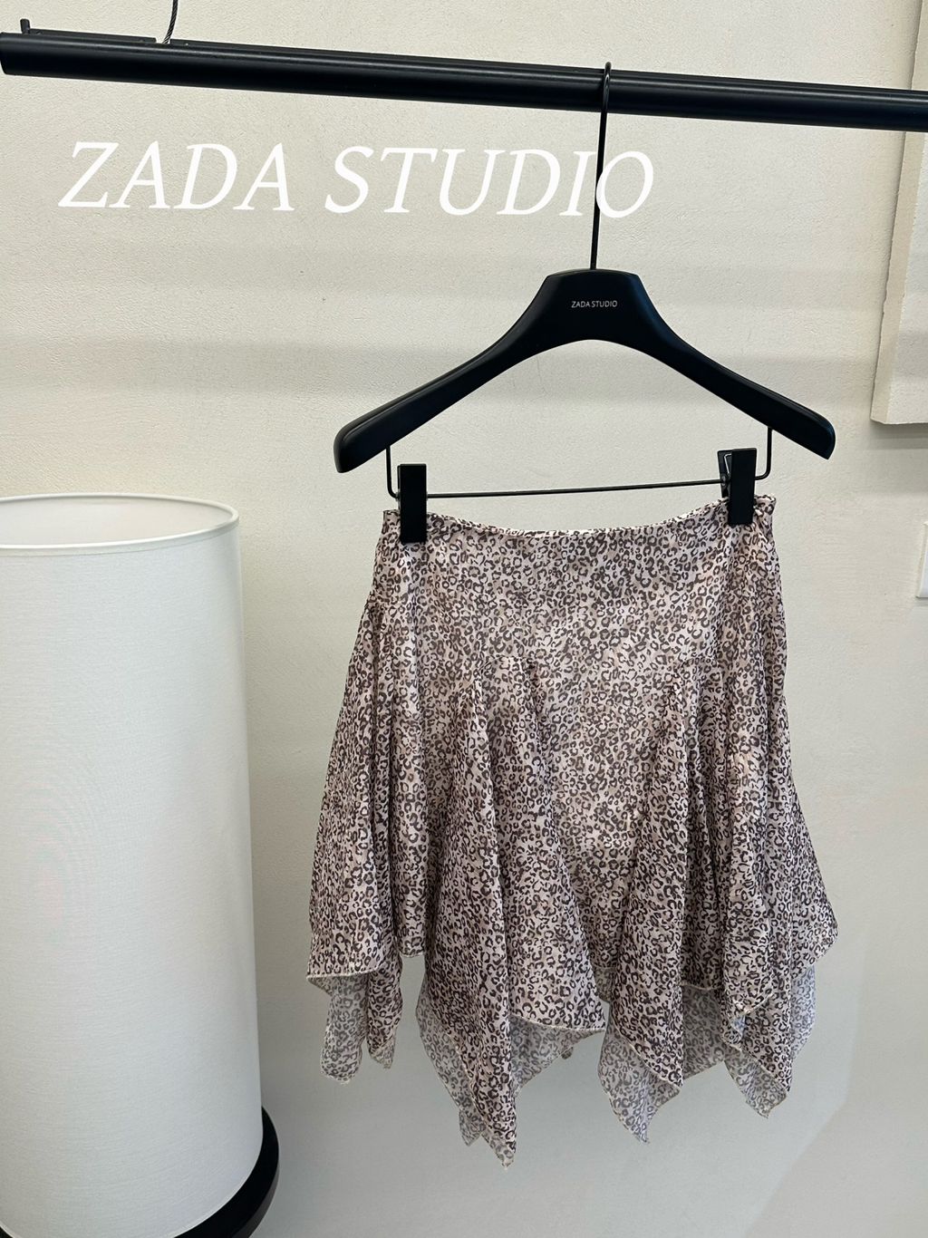 99aead149810d9f63d3d6b3f29d23bbf