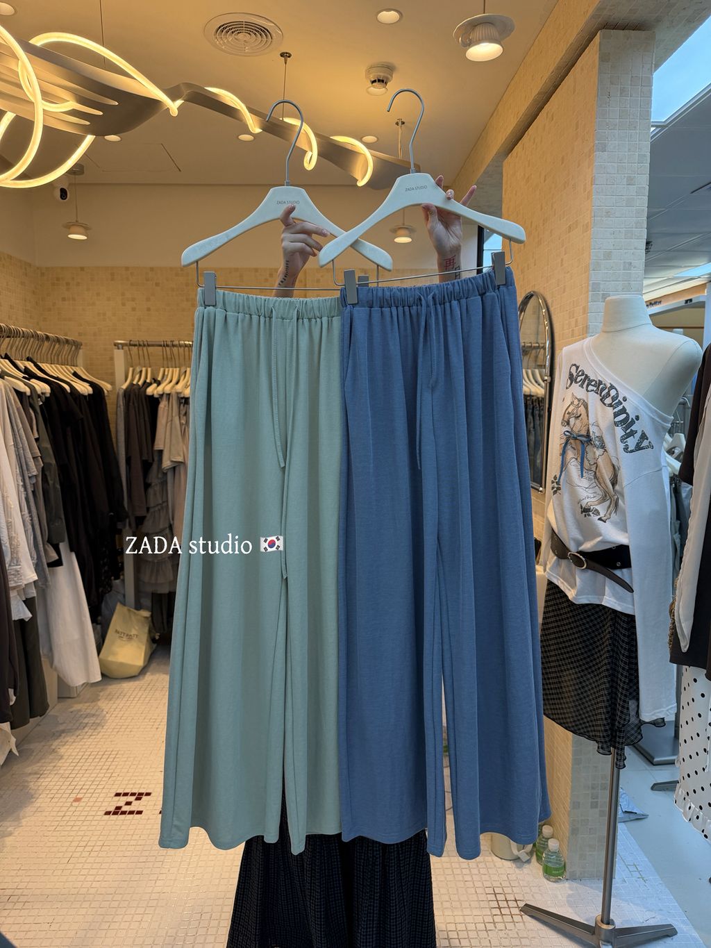 a8eb605d6e48ac74c1627b9ebf3472b7